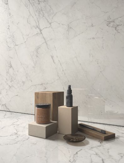 Billede af Aesthetica Calacatta Extra White 120x120 cm (LP - Poleret)