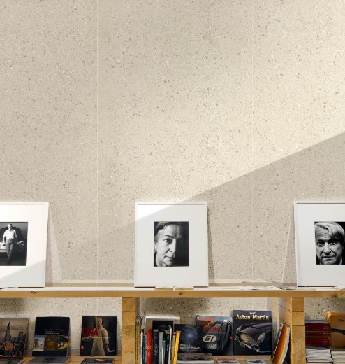 Billede af Overcome White 60x60 cm (LLL - Højglanspoleret)